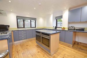 Photo 17- click for photo gallery